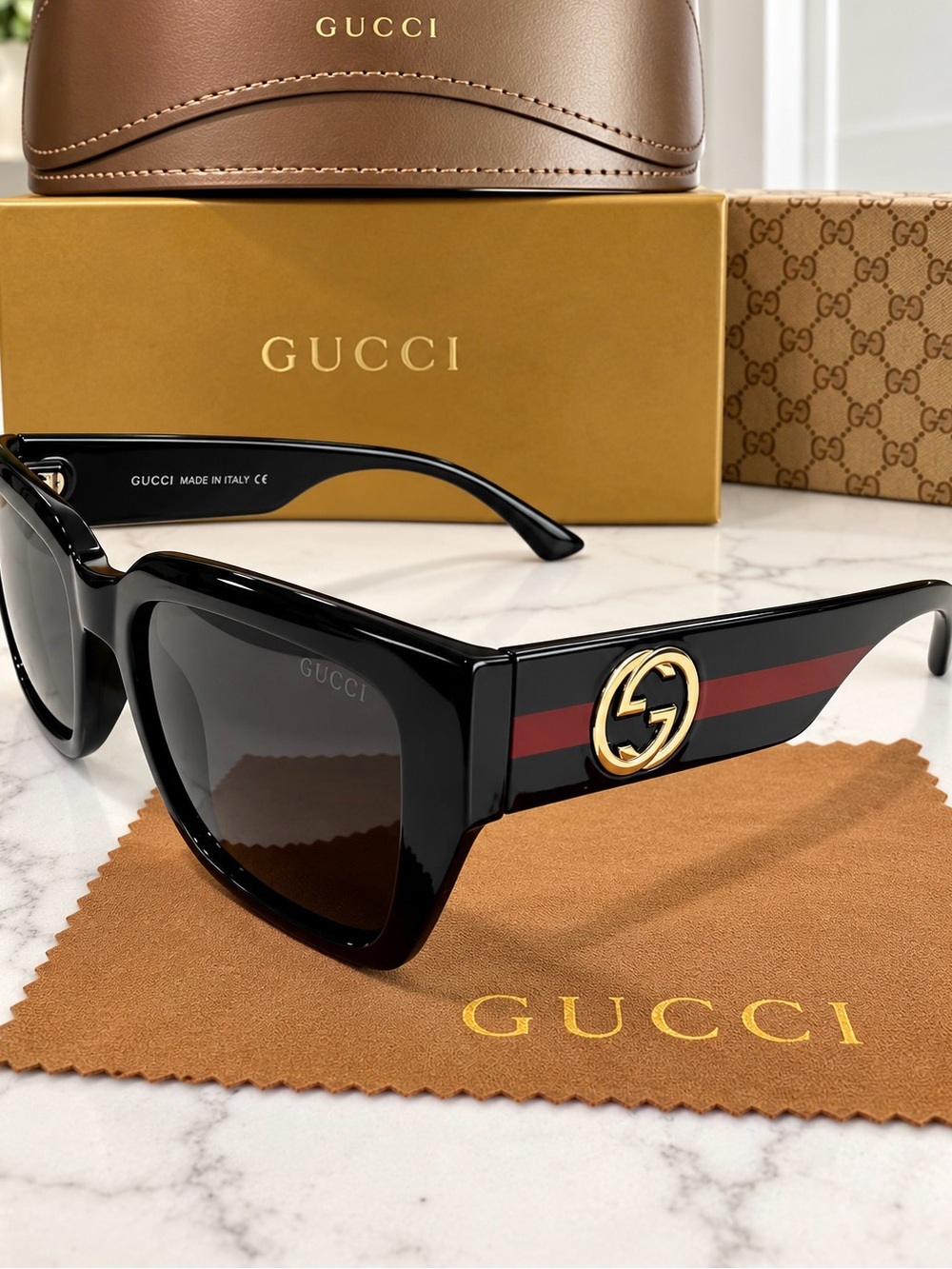 Gucci Black Sunglasses